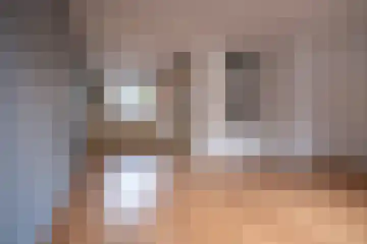 't Emmerrik 11 Tolbert thumbnail 4