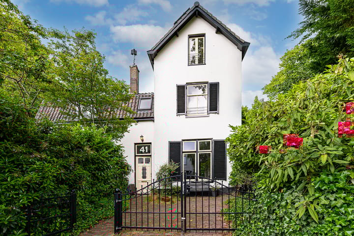 Taludweg 41 en Hilversum foto