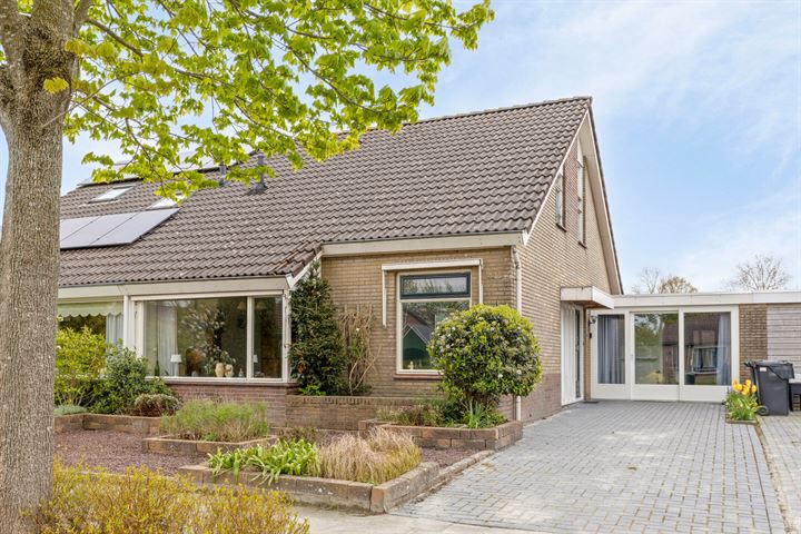 Tammenssingel 13 in Leens Foto