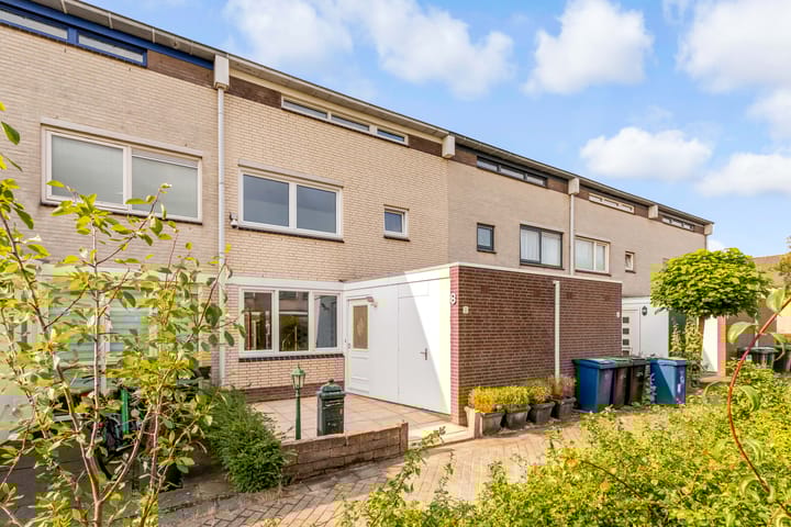 Tapirstraat 8 in Almere Foto