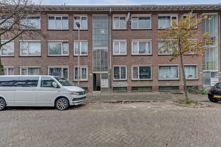 Tapuitstraat 77C in Rotterdam