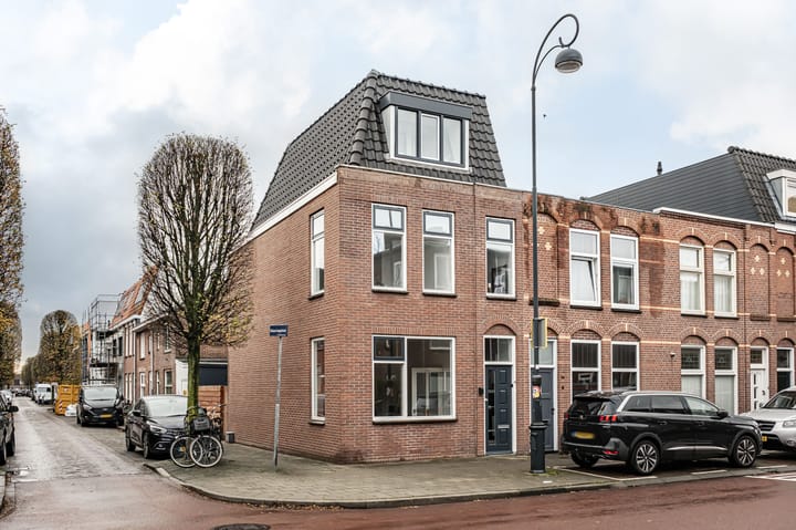 Teding van Berkhoutstraat 36 en Haarlem foto