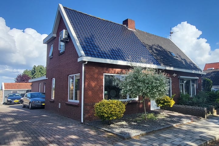 Ter Apelkanaal Oost 87 in Ter Apelkanaal Foto