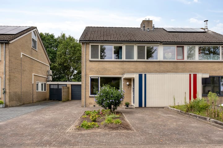 Ter Borghstraat 20 en Sleen foto