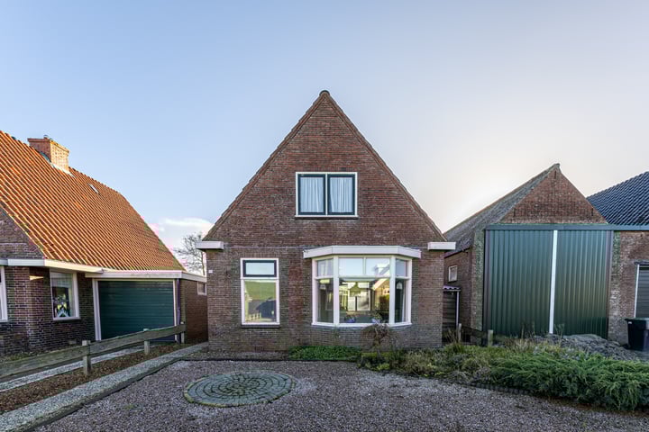 Ternaarderwei 19 in Wierum Foto