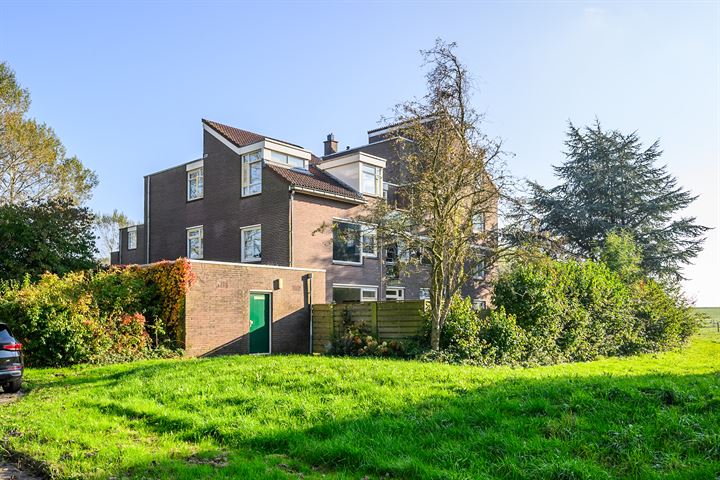 Terpmeent 78 in Almere photo