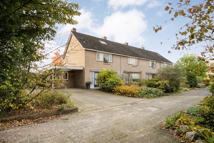 Photo of property Teunisbloem 20, Dalfsen