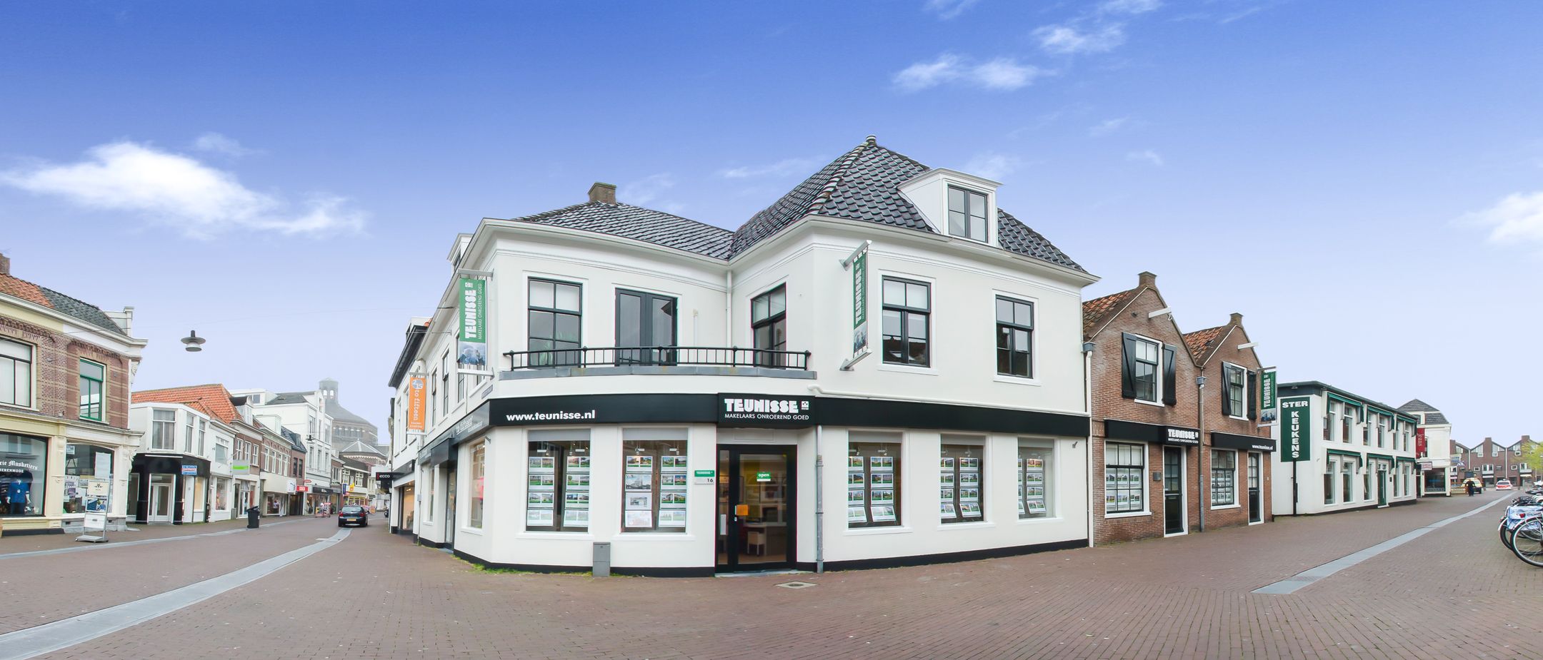 Office photo Teunisse Makelaars van Purmerend