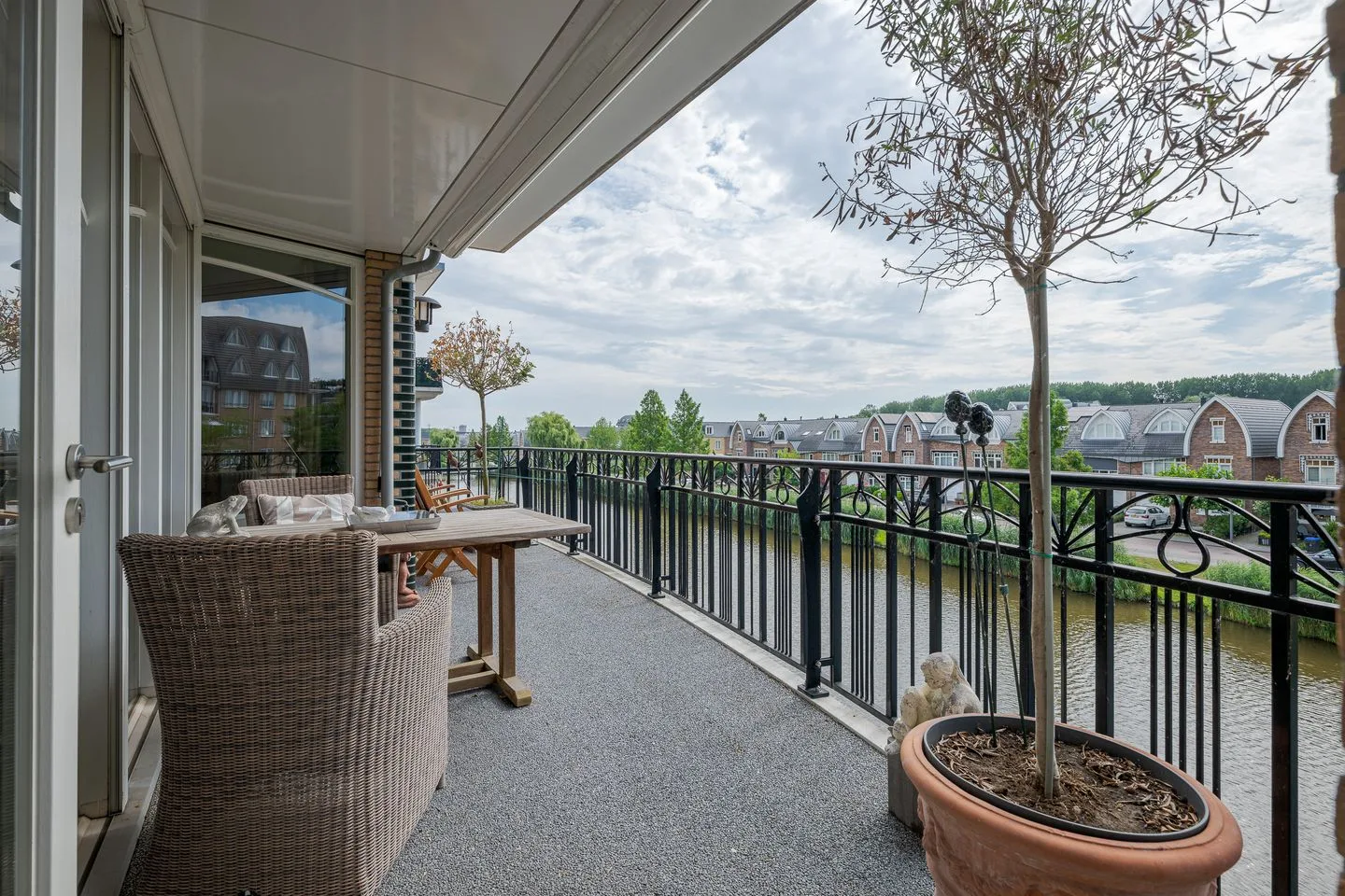 Thea Beckmanstraat 12 Voorschoten foto 3