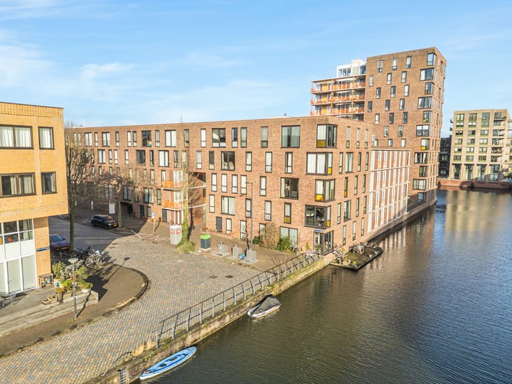 Theo Frenkelhof 120 in Amsterdam