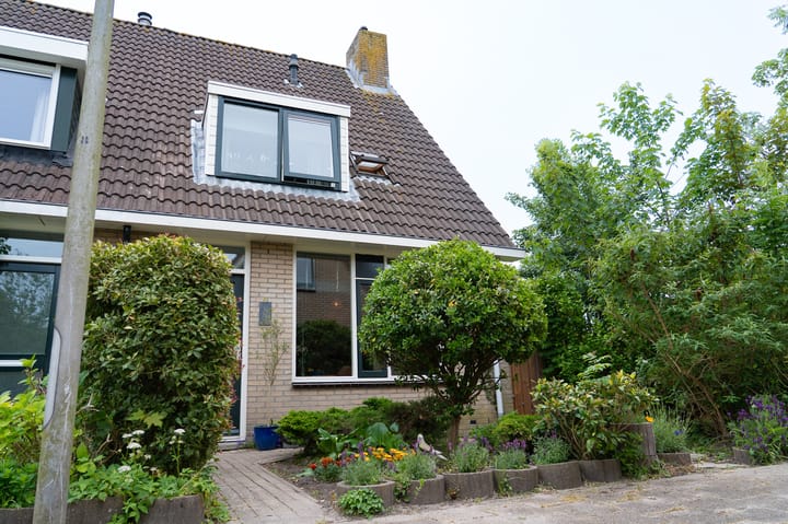 Theo Kwantenstraat 36 in Hellevoetsluis Foto