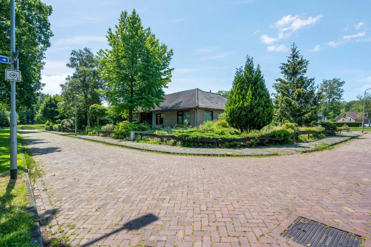 Theo Thijssenstraat 3 Roden foto 2