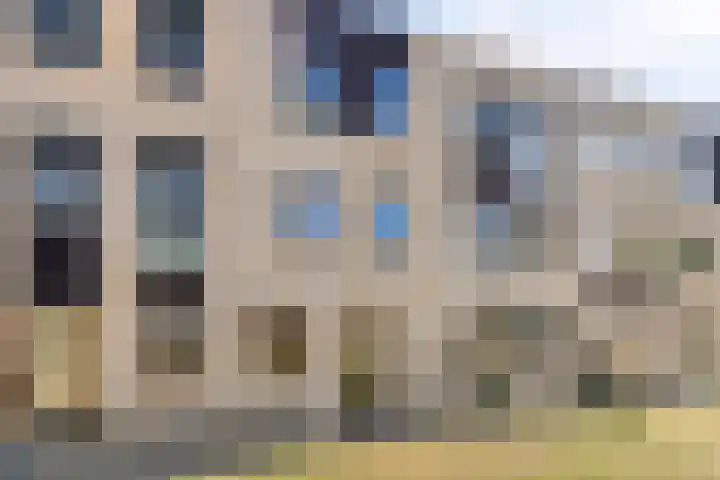 Theo Verhaarveld 14 Rotterdam thumbnail 24
