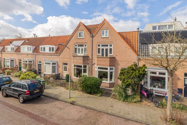 Thomsonlaan 77 in Haarlem photo