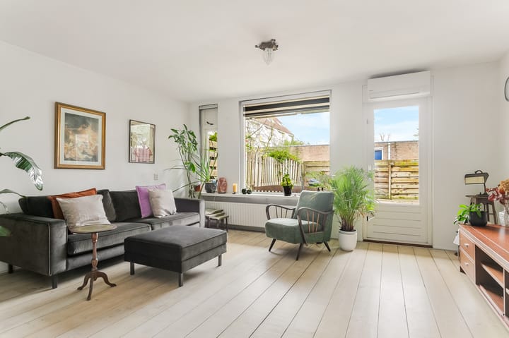 Thomsonstraat 125 en Badhoevedorp foto