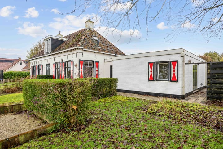 Photo of property Tichelwurk 9, Dronryp