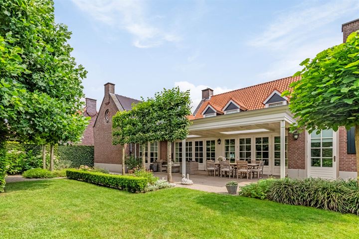 Tierelayshoeve 16 dans Helmond photo