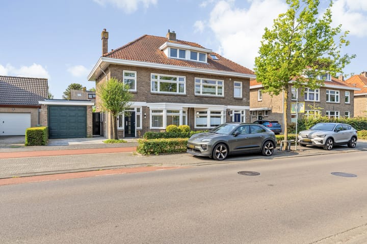 Tilburgseweg 238 dans Breda photo