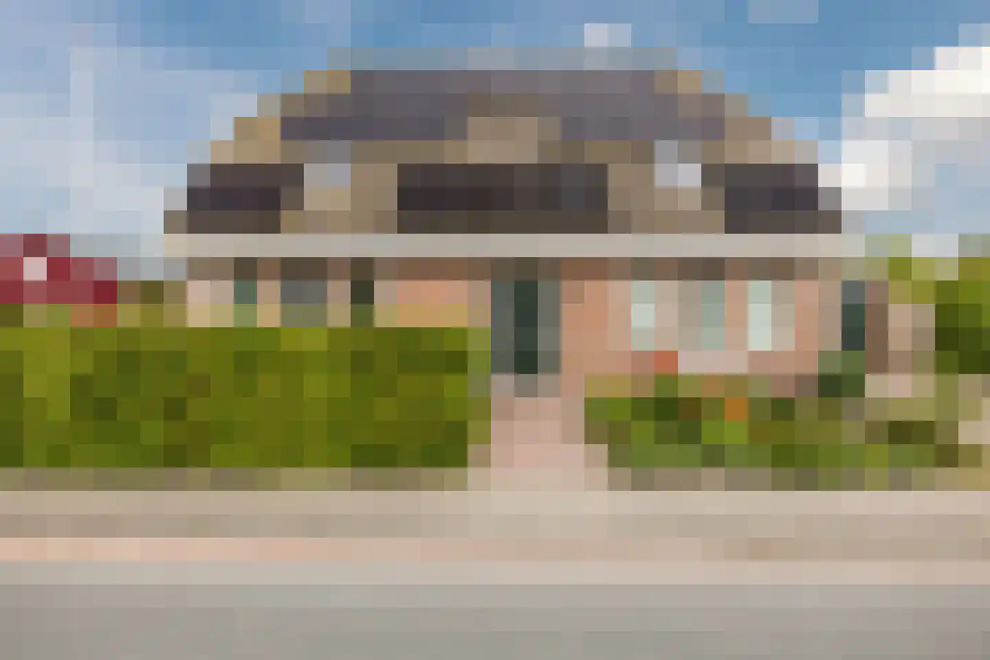Tilweg 8 in Roodeschool