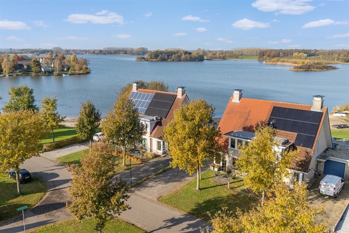 Toermalijndreef 112 in Emmen Foto