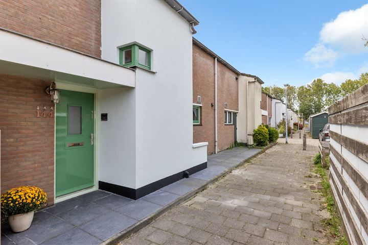 Tolheksbos 144 in Hoofddorp photo