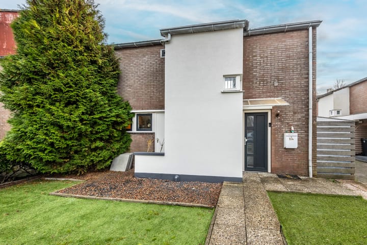 Tolheksbos 184 dans Hoofddorp photo