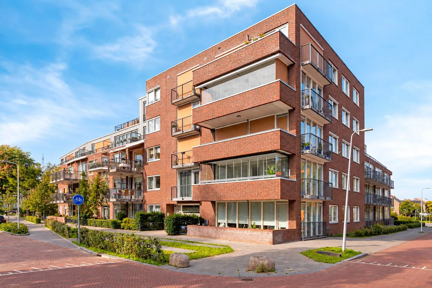 Tolstraat 130 Alphen aan den Rijn foto 2