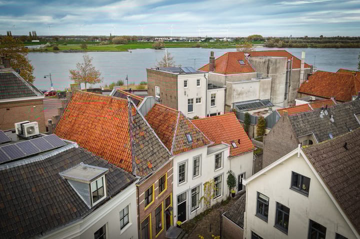 Photo of property Tolstraat 21, Zaltbommel