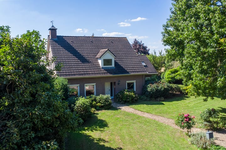 Tongerloseweg 2 in Hegelsom Foto