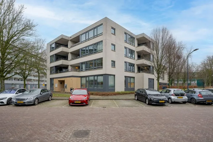 Topaaslaan 27 Leiden
