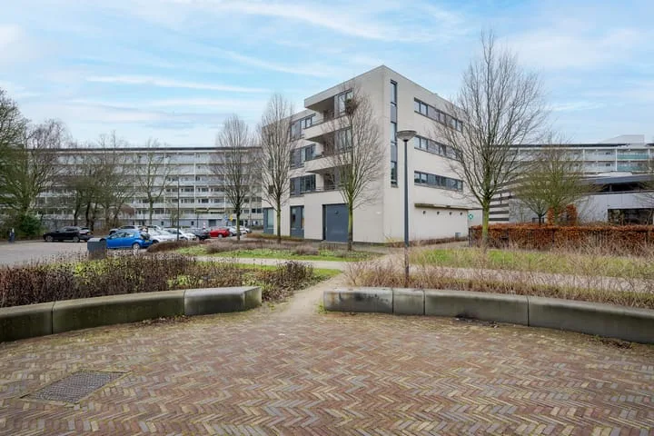 Topaaslaan 27 Leiden thumbnail 8