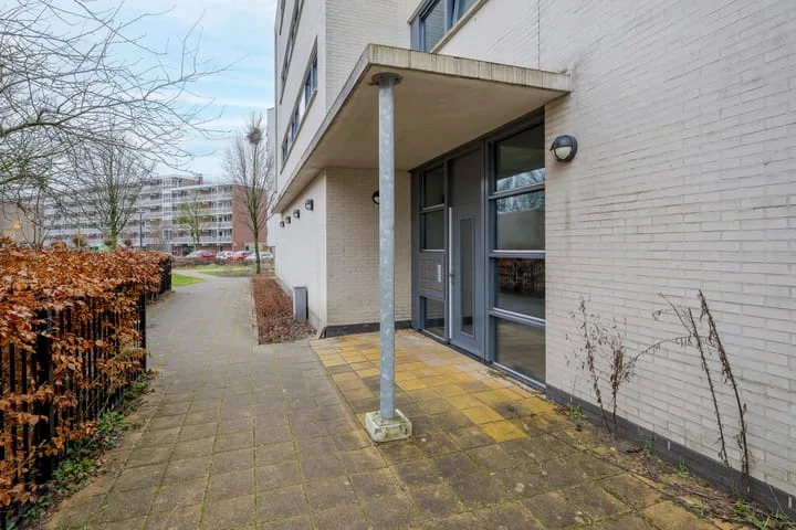 Topaaslaan 27 Leiden thumbnail 9