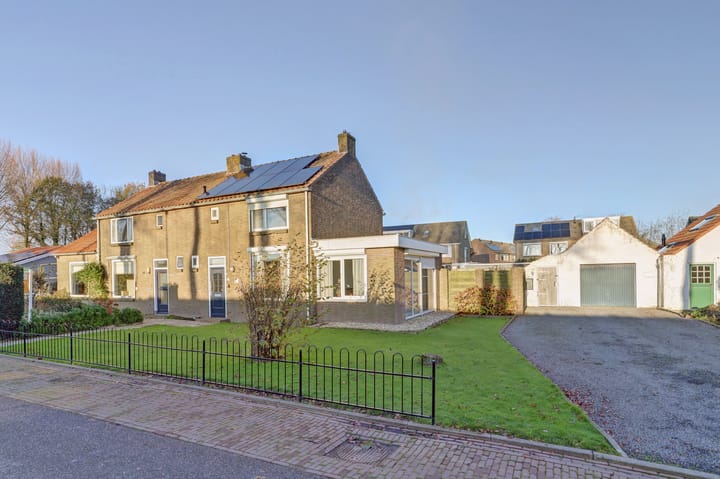 Torendijk 102 in Kortgene