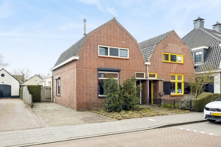 Torenstraat 11 in Heeswijk-Dinther Foto