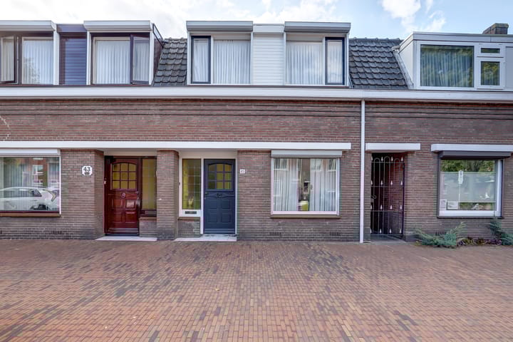 Torenstraat 45 in Oosterhout Foto