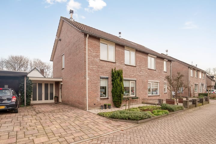 Torenvalk 9 in Bunschoten-Spakenburg