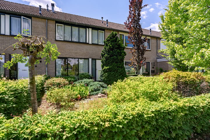 Torenvalkstraat 25 in Delden Foto