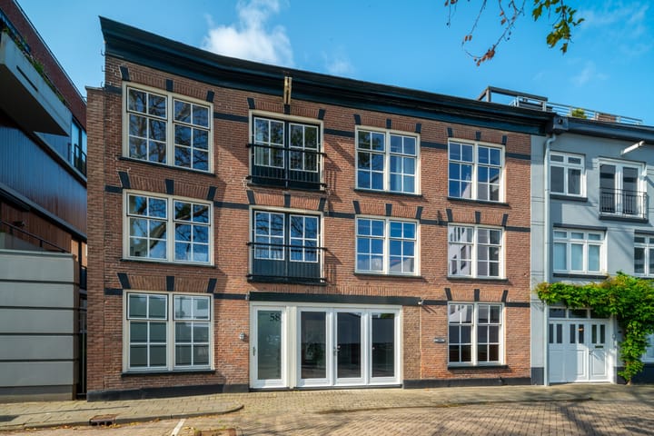 Touwbaan 58a in Almelo Foto