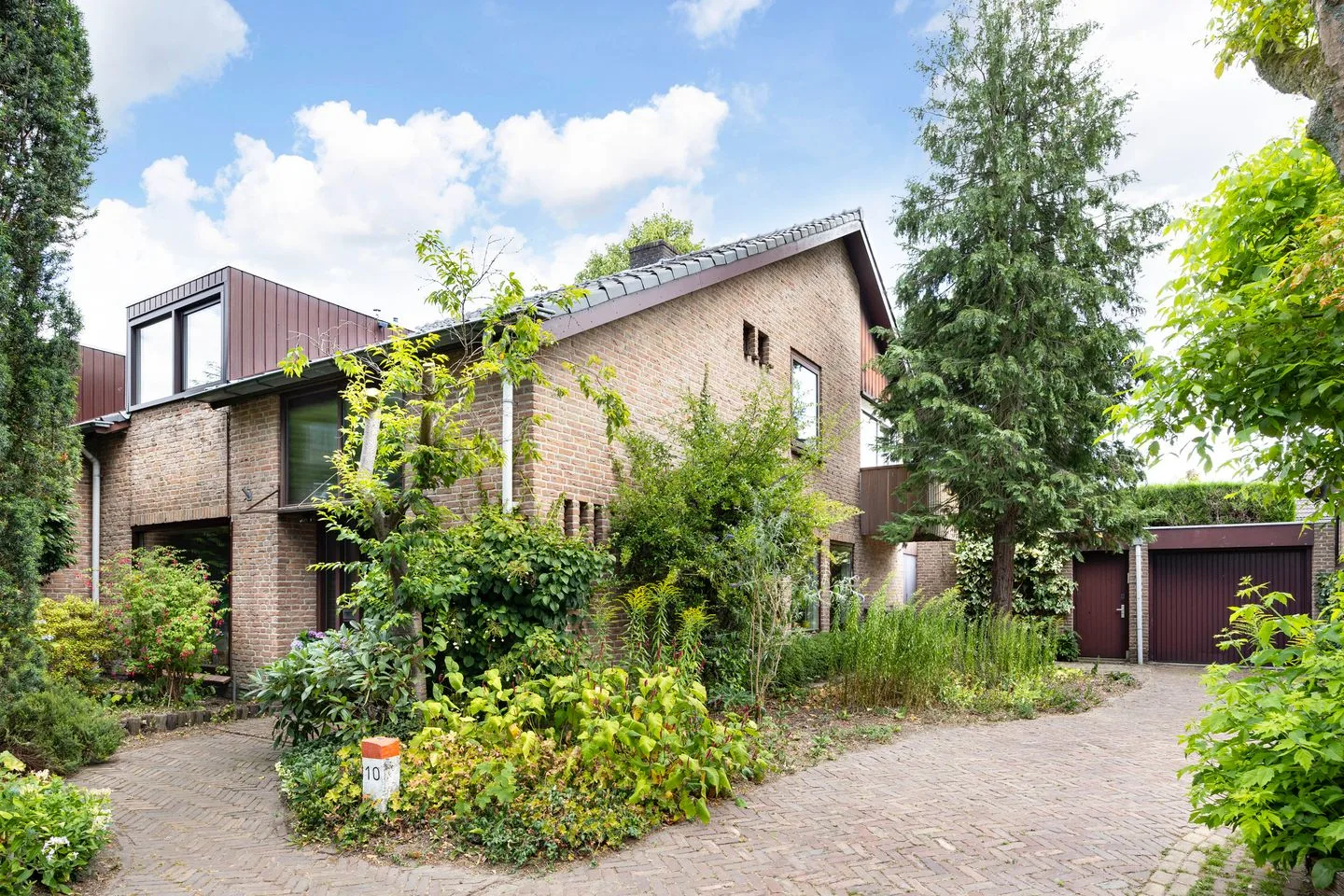 Tramstraat 10 in Velp