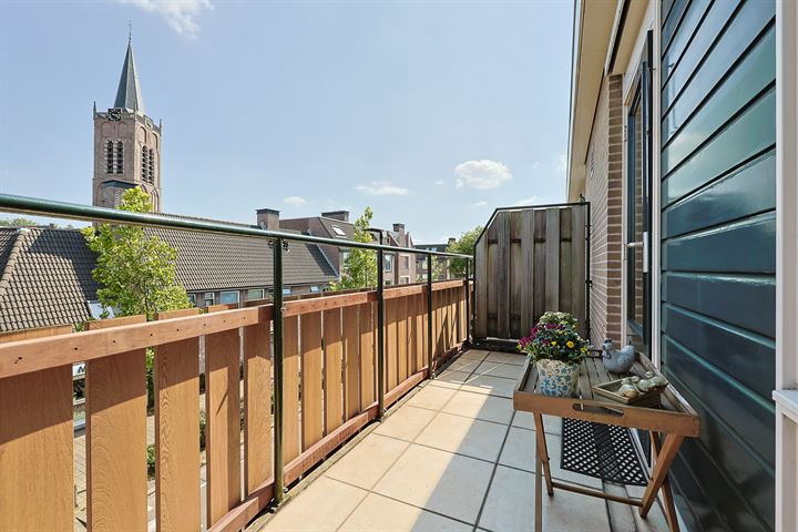 Trijntje Kemp-Haanstraat 22 in Beverwijk foto