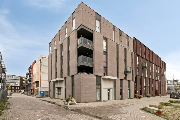 Trimurtistraat 36 in Amsterdam foto