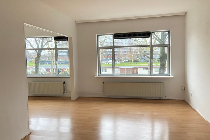 Troelstrakade 211 en 's-Gravenhage foto