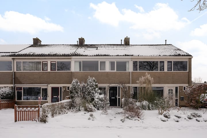 Photo of property Troelstralaan 5, Buitenpost