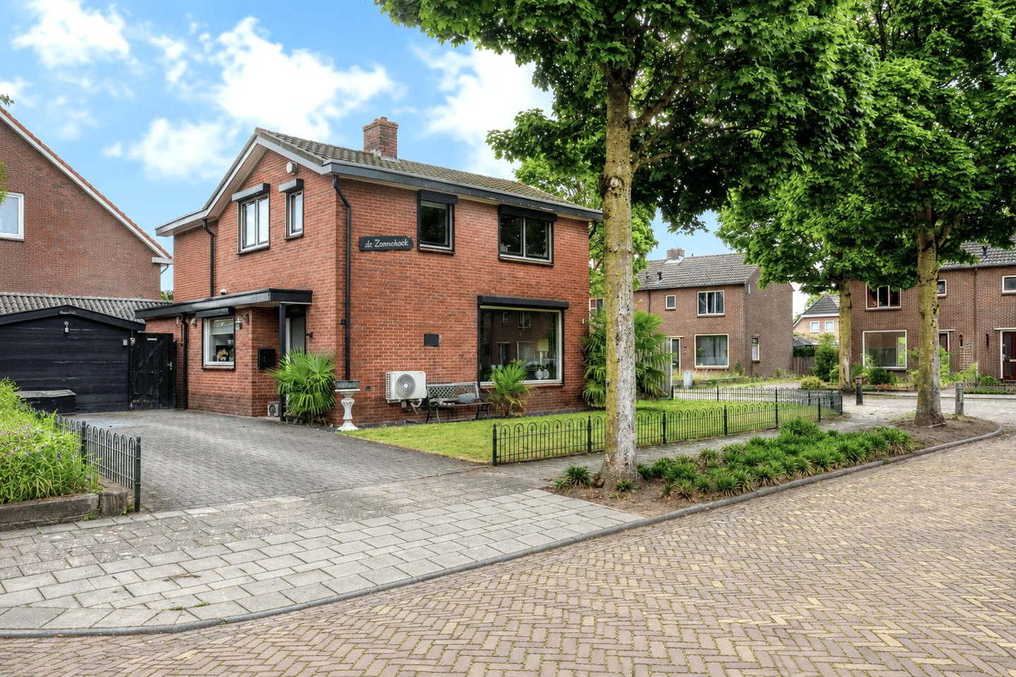 Troelstrastraat 1 in Zelhem