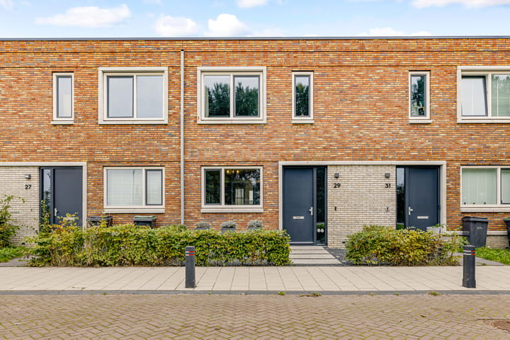 Trota van Salernostraat 29 in Almere Foto