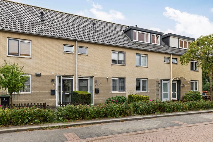 Truffautstraat 11 in Almere foto