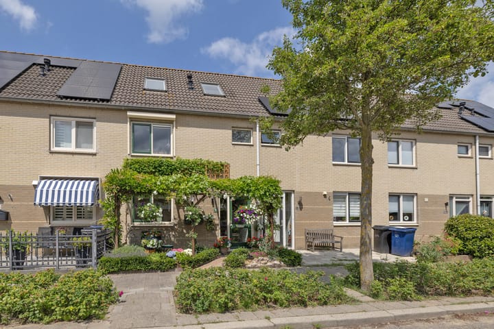 Truffautstraat 75 in Almere foto