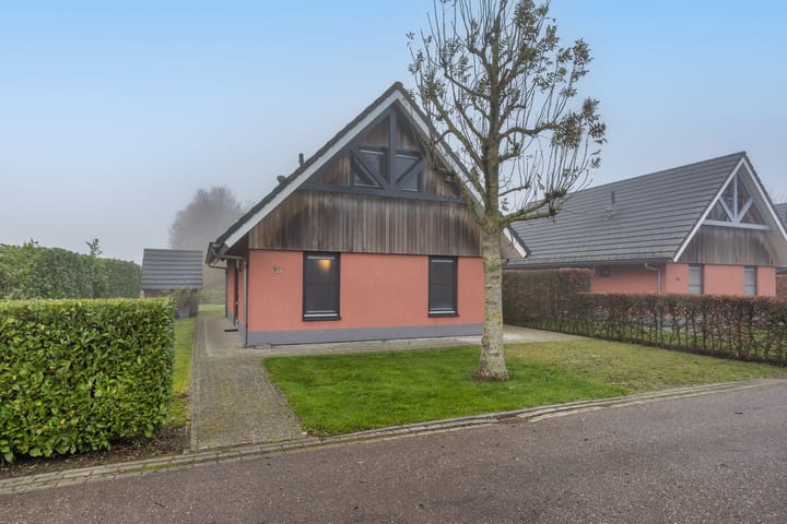 Photo of property Tsjamkedykje 8-18, Balk