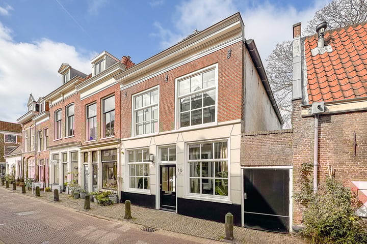 Tuchthuisstraat 10 in Haarlem foto