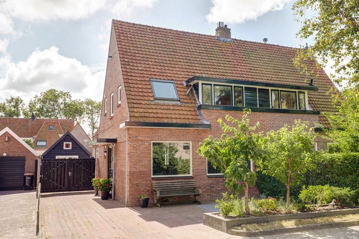 Tuindorpweg 12 in Bergen (NH)